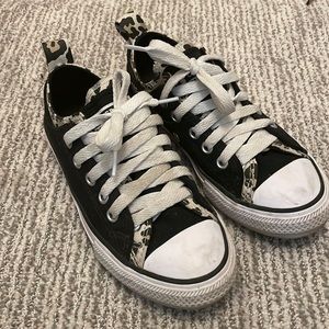 Kids Chuck Taylors - great condition